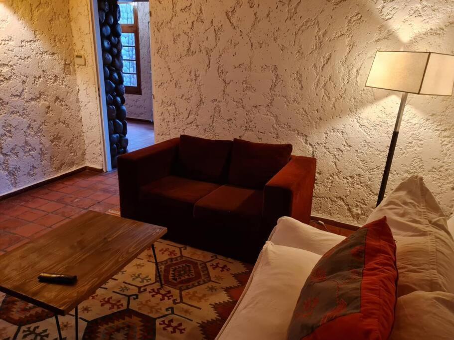 Casa De Piedra *