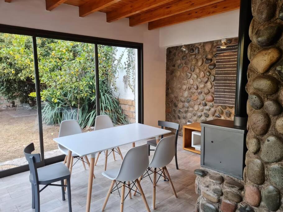 Casa De Piedra Сasa de vacaciones *